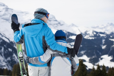 Family_Skiing/Credit_Sam Edwards/OJO Images/Getty Images/Getty Images Family_Skiing/Credit_Sam Edwards/OJO Images/Getty Images/Getty Images